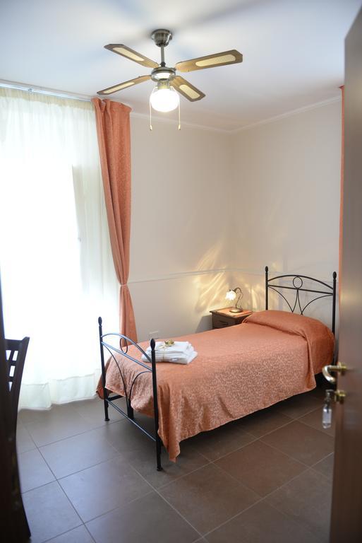 B&B San Leonardo Mascali Eksteriør bilde