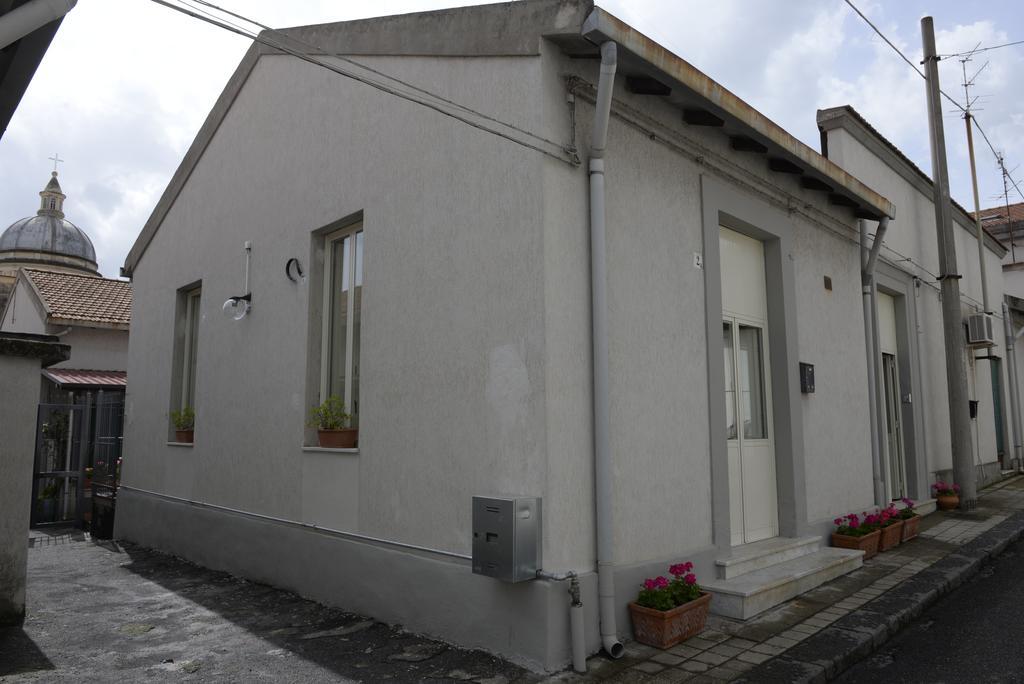 B&B San Leonardo Mascali Eksteriør bilde