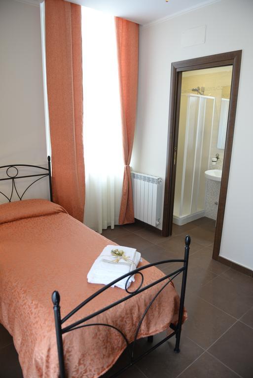 B&B San Leonardo Mascali Eksteriør bilde